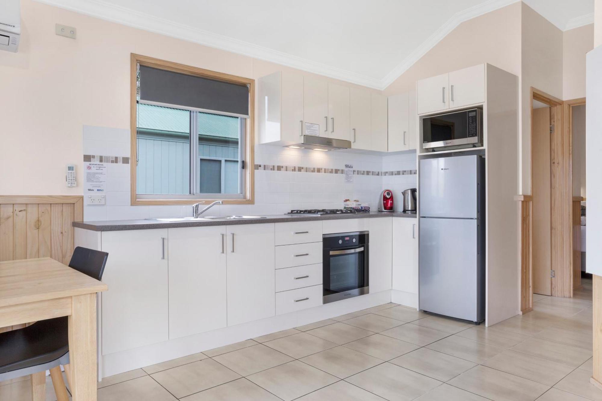 Big4 Easts Beach Holiday Park Kiama Room photo